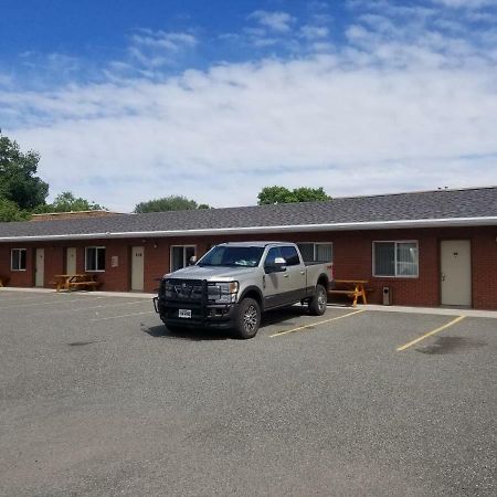 Cody Legacy Inn & Suites Exterior foto